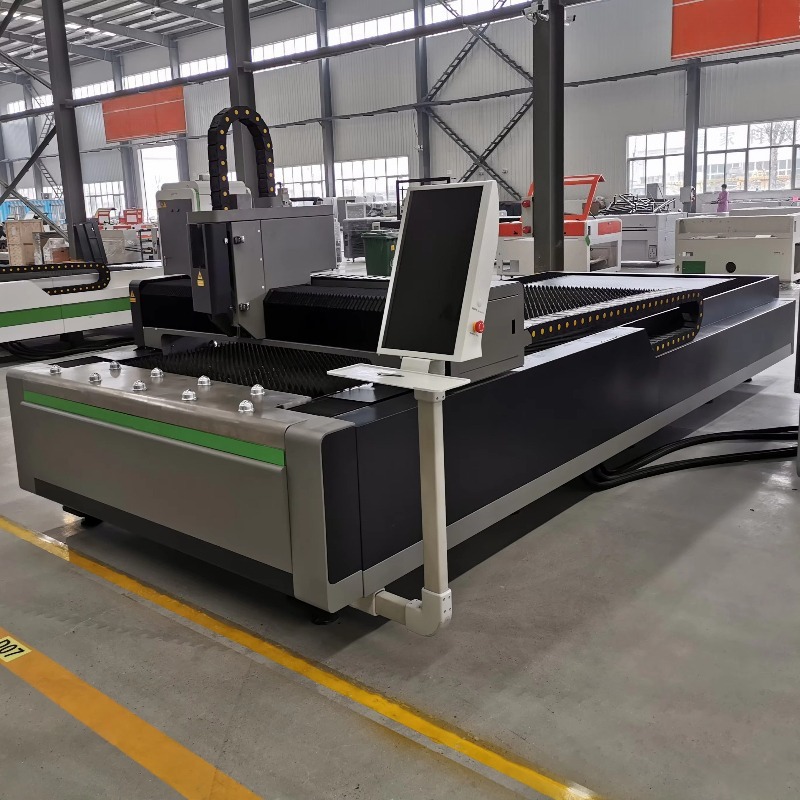 Industrial Laser Cutters - ファイバーレーザー切断機 CE規格 30KW 工業用アルミニウム鋼板切断 フルカバー板金精密切断装置