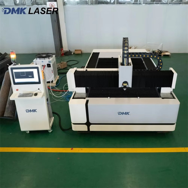 単一テーブル式TQL-F3000-3015オープンタイプ板金 - Industrial Laser Cutters のレビューと価格
