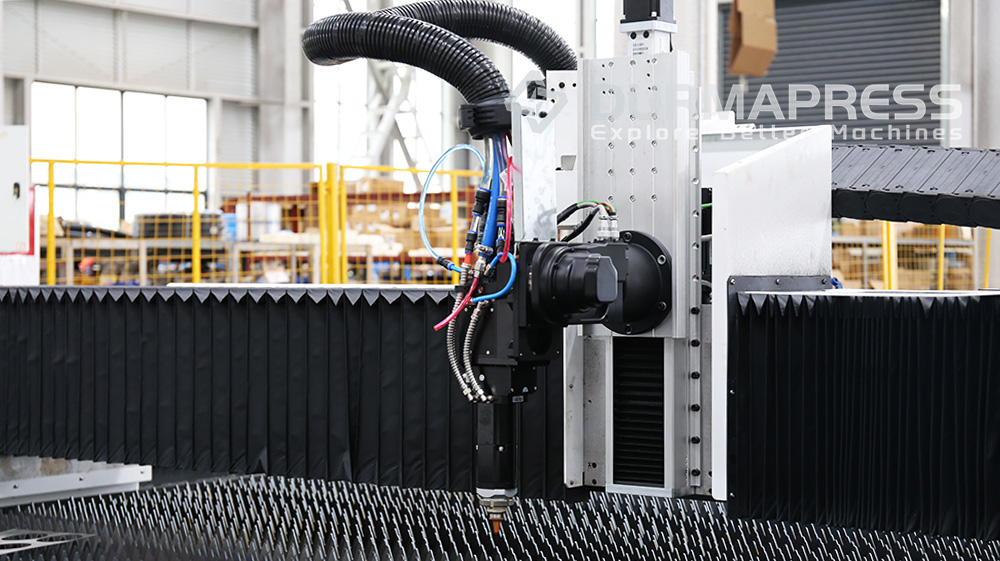 ベベル切断ヘッド 30KW CE 証明書オープンタイプレーザ - Quality Industrial Laser Cutting のレビューと価格