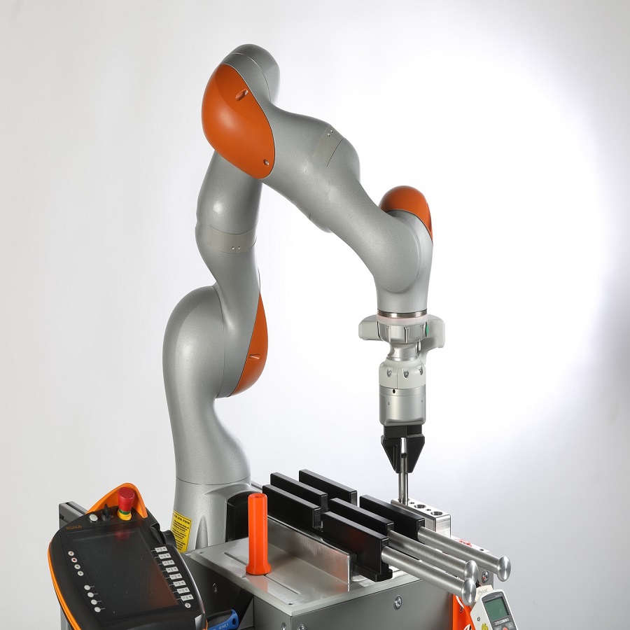 産業用溶接ロボット クーカロボットアーム 溶接機付き CNC - Industrial Laser Welding のレビューと価格