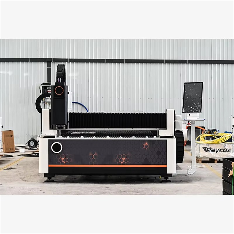2026年式高品質3000Wファイバーレーザー切断機、金属用 - Quality Industrial Laser Cutting のレビューと価格